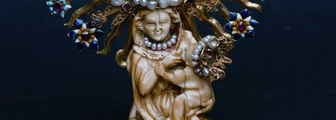 Virgen lactante (Virgen de las Aguas)